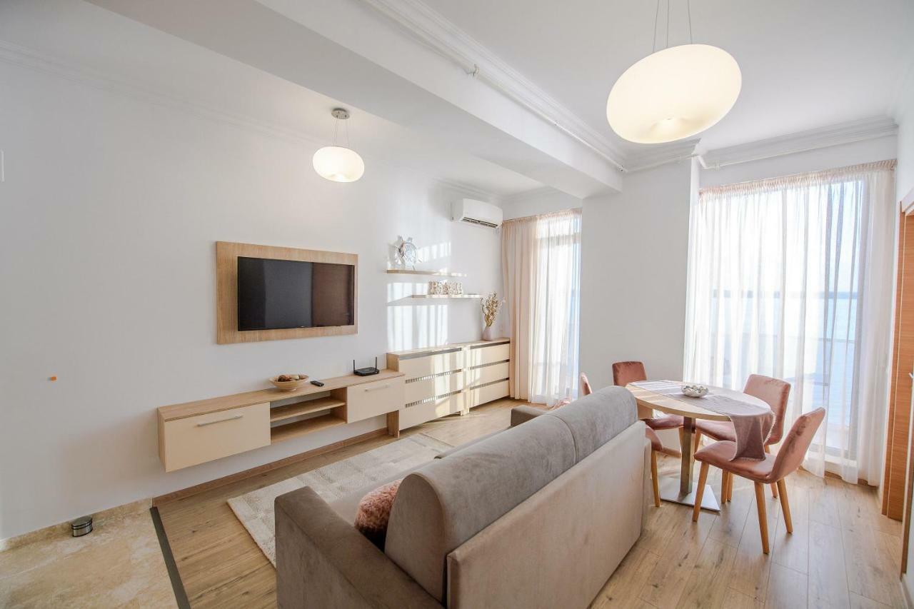 Apartament Le Bonheur Mamaia Εξωτερικό φωτογραφία